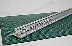 Universal ruler GT (UniRuler)